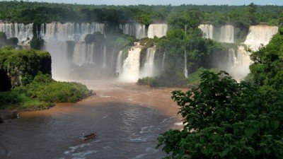 BREZİLYA-ARJANTİN-PARAGUAY ÜÇGENİNDE BİR DOĞA HARİKASI; IGUAZÚ